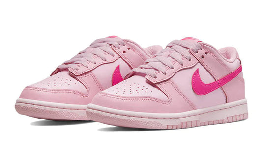 Dunk Low Triple Pink (GS)