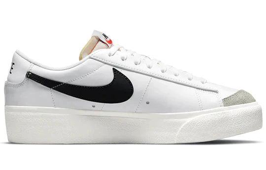 Blazer Low Platform White Black (Women's)