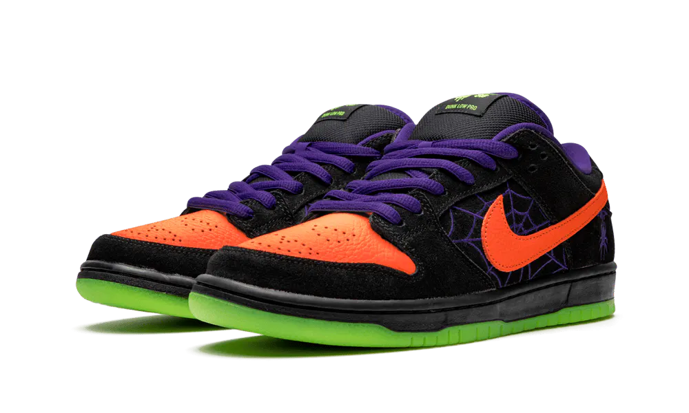 SB Dunk Low Night of Mischief Halloween