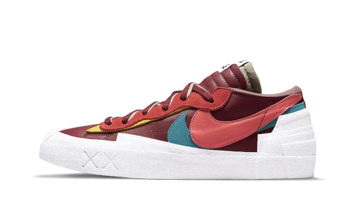 Blazer Low Sacai Kaws Team Red