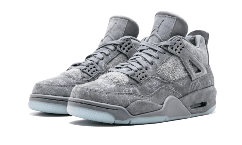 Air Jordan 4 Retro Kaws SEMINUEVO