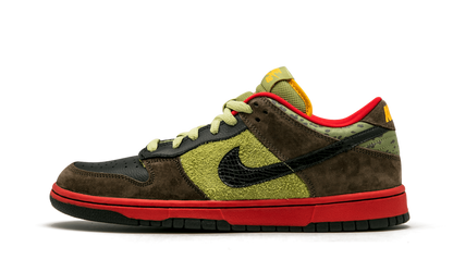 SB Dunk Low Asparagus