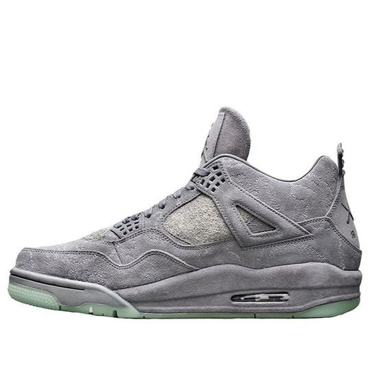 Air Jordan 4 Retro Kaws