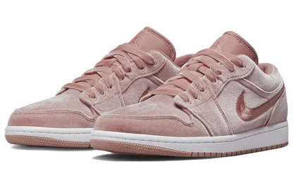 Air Jordan 1 Low SE Pink Velvet (W)