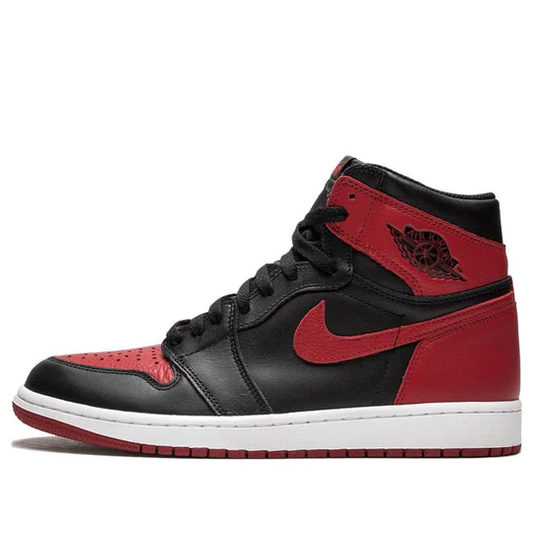 Air Jordan 1 Retro High Bred Banned (2016) SEMINUEVO