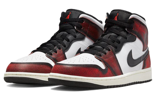 Air Jordan 1 Mid Wear-Away Chicago